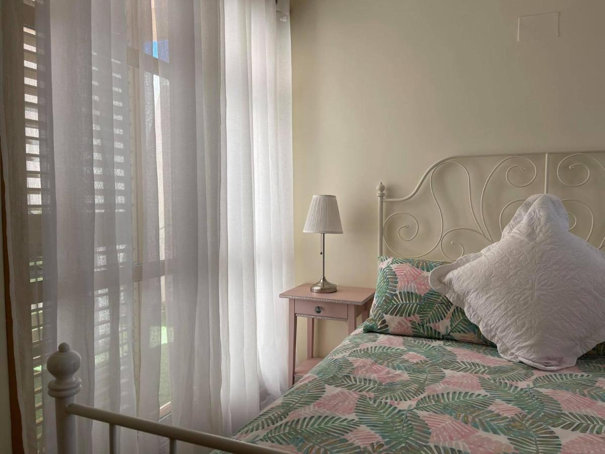 2 Bed Penthouse Apartment - Sea Views - Sleeps 4 Finestrat Exterior foto